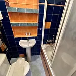 Party House - Ve Smeckach 18, Center!! 아파트 *