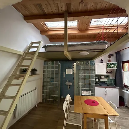 Apartment Party House - Ve Smeckach 18, Center!!