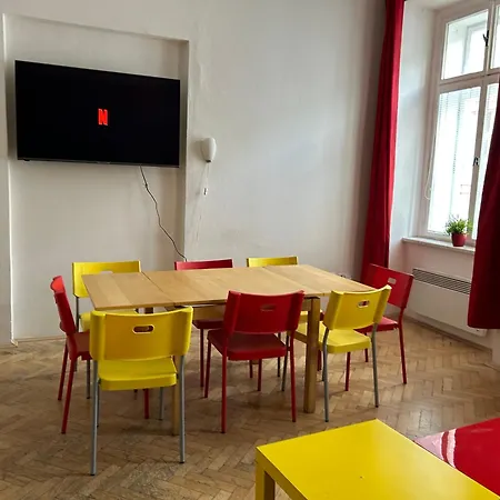 Party House - Ve Smeckach 18, Center!! Lejlighed