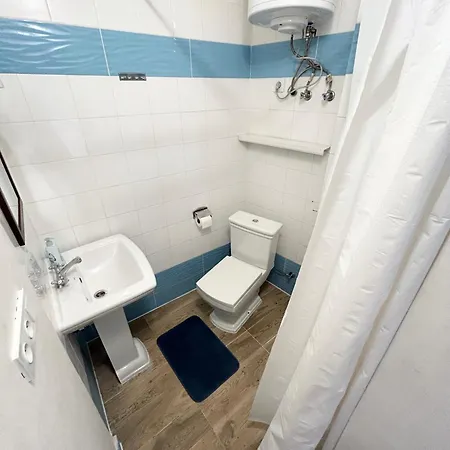 Party House - Ve Smeckach 18, Center!! Apartament Praga