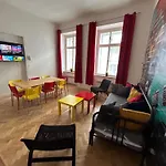 Party House - Ve Smeckach 18, Center!! Πράγα